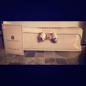 NWT Ted Baker Cosmetic Case